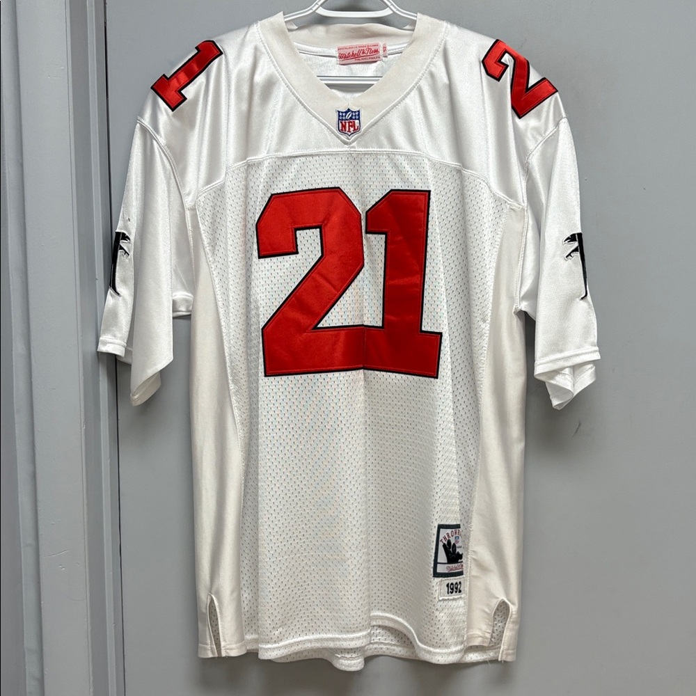 Mitchell & Ness NFL Throwback Authentic Jersey – #21 Sanders (1992 Season)